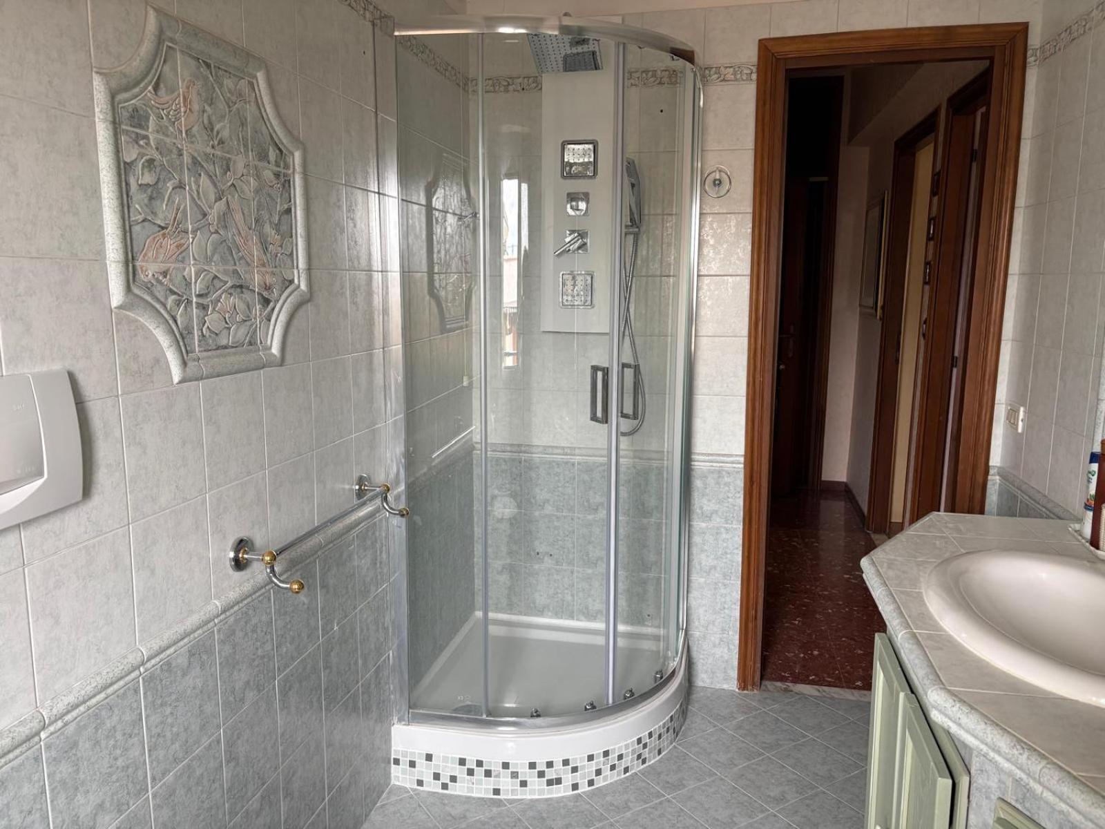 Casa Maresa Family House Metro A Appartement